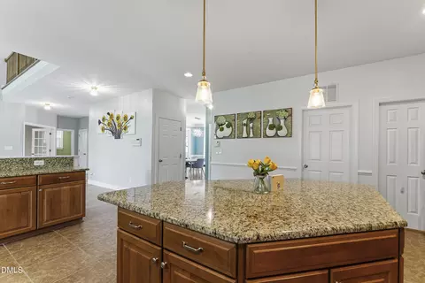 407 Powers Ferry Rd, Cary, NC 27519 photo 17