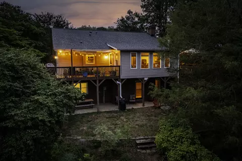 1112 Meadowbrook Trl, Hillsborough, NC 27278