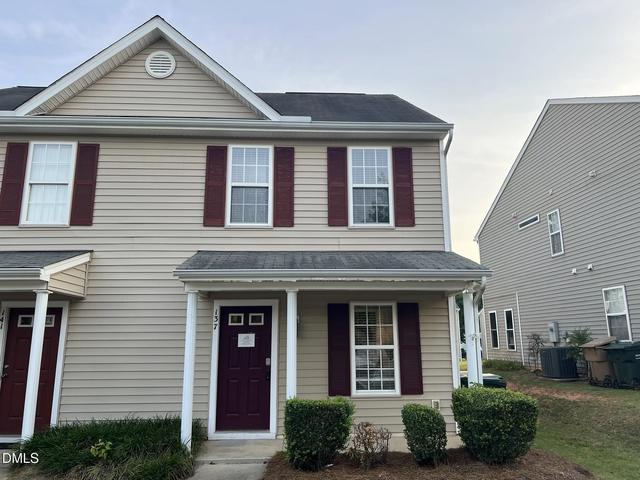 137 Buchanan Ln, Clayton, NC 27527