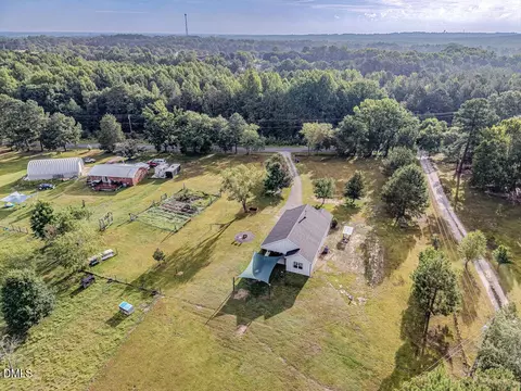 423 Old Nc 87, Cameron, NC 28326 photo 19