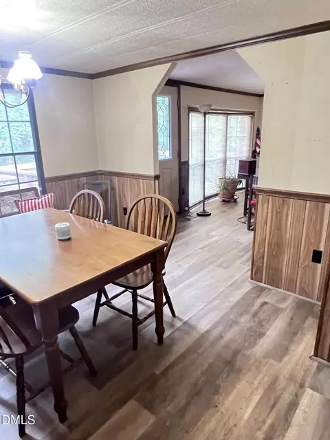 Dining - 197 E Holly Ln, Henderson, NC 27537 photo 1 of 2