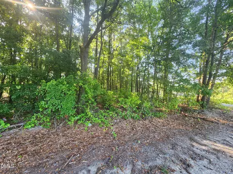 995 B Barbour Rd, Smithfield, NC 27577 photo 7