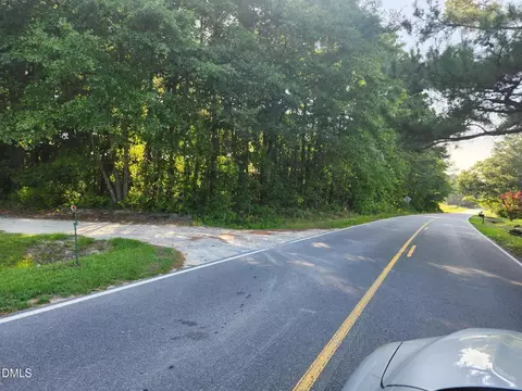 995 B Barbour Rd, Smithfield, NC 27577 photo 3