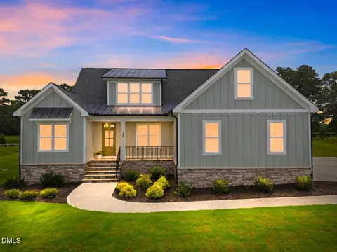 35 Wheatfield Ln, Youngsville, NC 27596