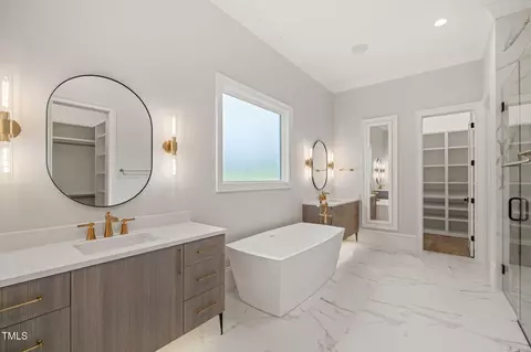 Bath - 9004 Meadow Pointe Ct, Wake Forest, NC 27587 photo 5 of 11