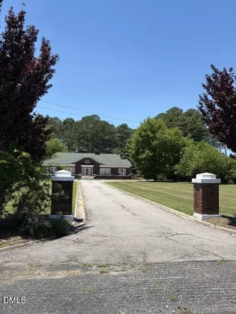 Other - 1202 E Cumberland St, Dunn, NC 28334 photo 5 of 30