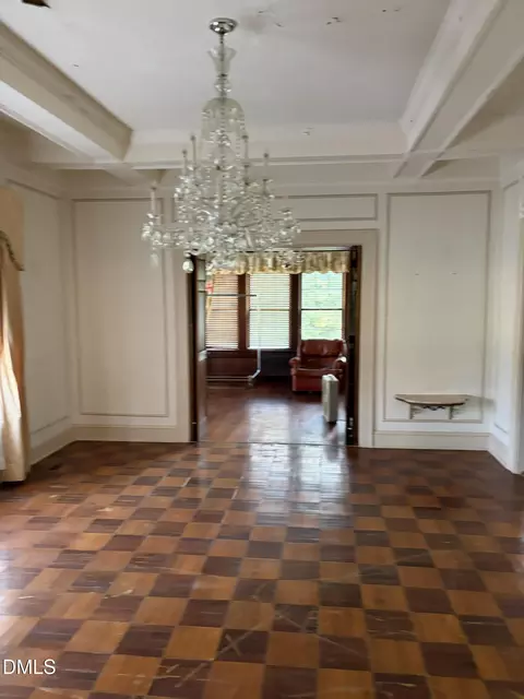 Dining - 1202 E Cumberland St, Dunn, NC 28334 photo 2 of 5