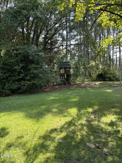 Exterior - 1202 E Cumberland St, Dunn, NC 28334 photo 8 of 9