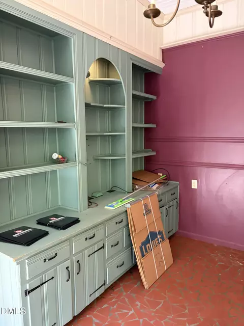 Dining - 1202 E Cumberland St, Dunn, NC 28334 photo 5 of 5