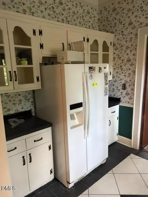 Kitchen - 1202 E Cumberland St, Dunn, NC 28334 photo 2 of 3