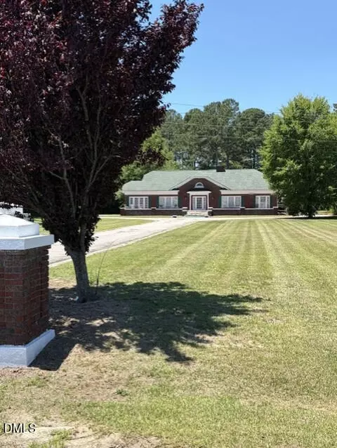 Other - 1202 E Cumberland St, Dunn, NC 28334 photo 4 of 30