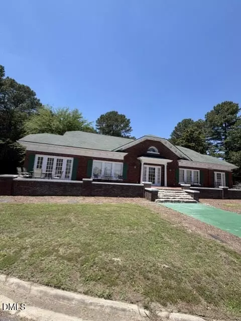 1202 E Cumberland St, Dunn, NC 28334 photo 10