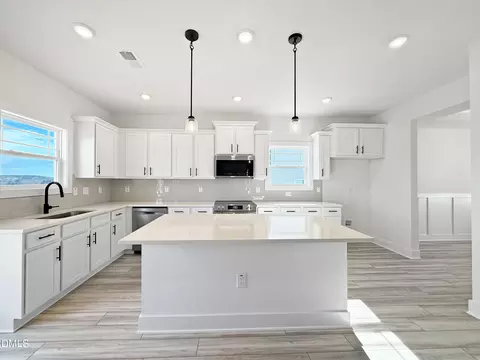Kitchen - 207 Hidden Pines Dr, Cameron, NC 28326 photo 2 of 2