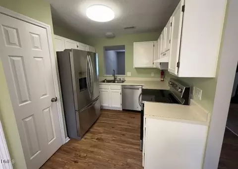 4649 Pine Trace Dr, Raleigh, NC 27613 photo 3