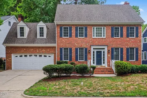 202 Park Valley Ln, Cary, NC 27519