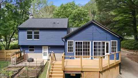 Exterior - 5501 Lacy Rd, Durham, NC 27713 photo 6 of 13