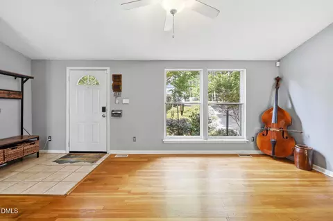 Entry Way - 5501 Lacy Rd, Durham, NC 27713 photo 1 of 4