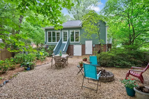 Exterior - 7 Fox Chase Ln, Durham, NC 27713 photo 6 of 12