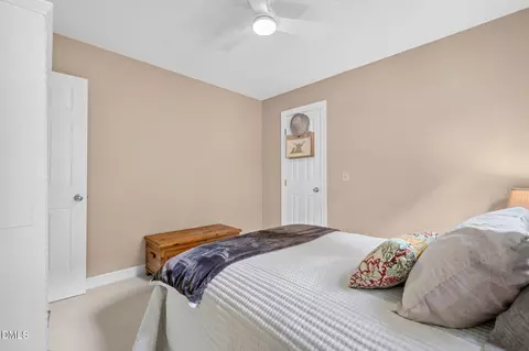Bedroom - 7 Fox Chase Ln, Durham, NC 27713 photo 5 of 5