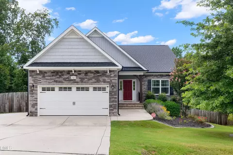 507 Whitebark Ln, Clayton, NC 27520