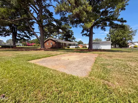 Exterior - 800 Lucas St, Erwin, NC 28339 photo 7 of 7