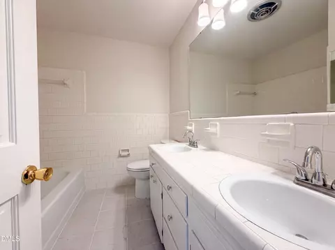 800 Lucas St, Erwin, NC 28339 photo 14