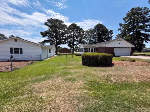800 Lucas St, Erwin, NC 28339 photo 19