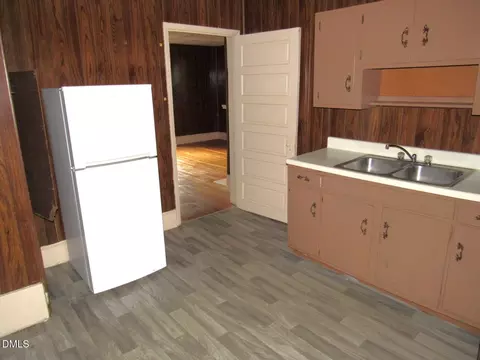 Kitchen - 804 Lancaster St, Durham, NC 27701 photo 5 of 5