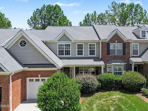 11215 Presidio Dr, Raleigh, NC 27617
