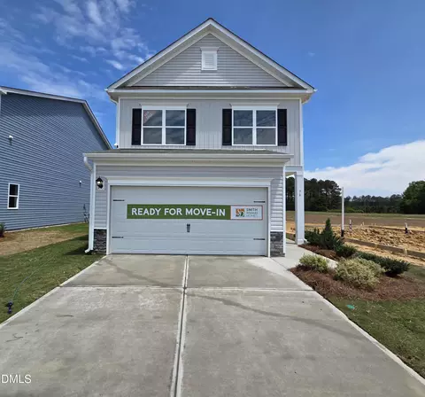 76 Oyster Tabby Dr, Lillington, NC 27546