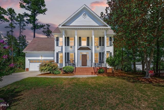 209 Wild Holly Ln, Holly Springs, NC 27540