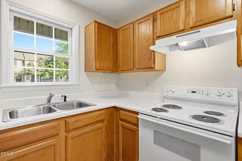 Kitchen - 208 Highgate Cir, Wake Forest, NC 27587 photo 2 of 3