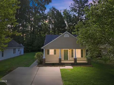 Exterior - 208 Highgate Cir, Wake Forest, NC 27587 photo 13 of 14