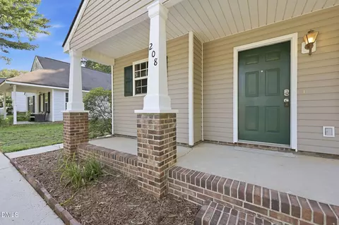 Exterior - 208 Highgate Cir, Wake Forest, NC 27587 photo 5 of 14