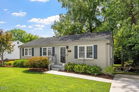 1106 N King Charles Rd, Raleigh, NC 27610