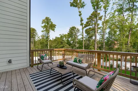 Exterior - 1006 Overdrift Ln, Cary, NC 27519 photo 3 of 6