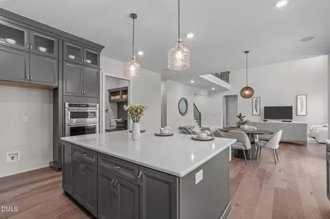 Kitchen - 1006 Overdrift Ln, Cary, NC 27519 photo 6 of 7