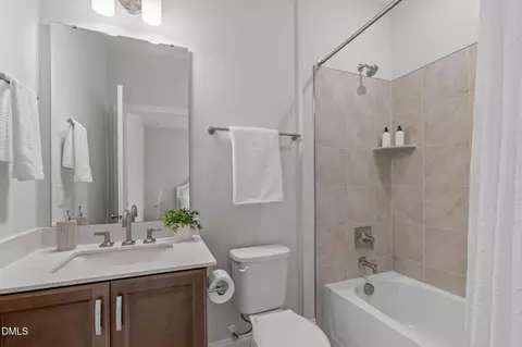 Bath - 1006 Overdrift Ln, Cary, NC 27519 photo 8 of 9
