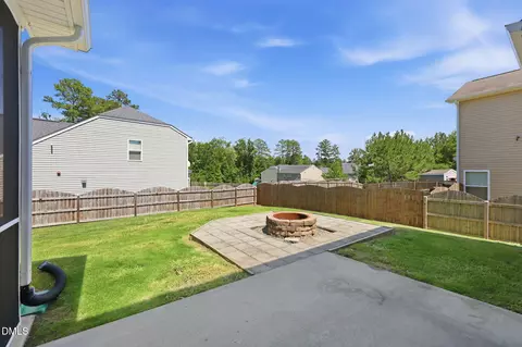 Exterior - 701 Poplar St, Durham, NC 27703 photo 7 of 12