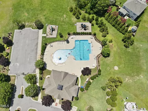 View/Area - 701 Poplar St, Durham, NC 27703 photo 4 of 5