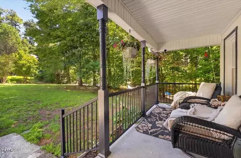 5305 Oakbrook Dr, Durham, NC 27713 photo 4