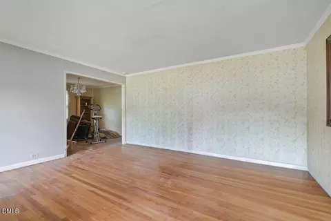 208 E C St, Erwin, NC 28339 photo 6