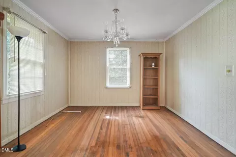 208 E C St, Erwin, NC 28339 photo 7