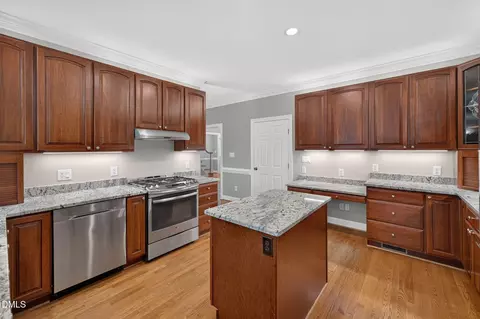 Kitchen - 3009 Damson Ct, Wake Forest, NC 27587 photo 4 of 5