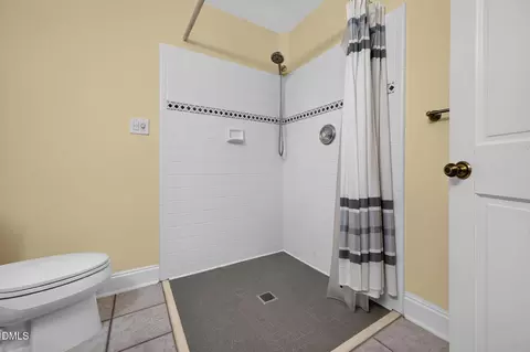 Bath - 3009 Damson Ct, Wake Forest, NC 27587 photo 10 of 10