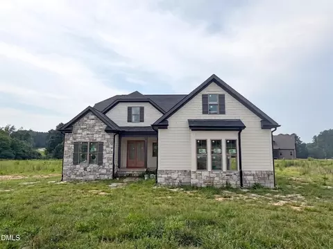 40 Wheatfield Ln, Louisburg, NC 27549