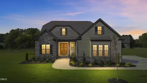 40 Wheatfield Ln, Louisburg, NC 27549