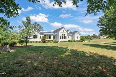 648 Hunter Glenn Ln, Siler City, NC 27344
