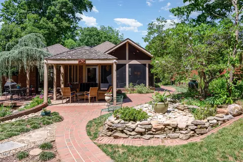 Exterior - 2711 Everett Ave, Raleigh, NC 27607 photo 46 of 59
