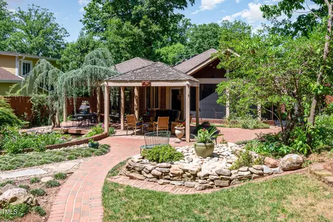 Exterior - 2711 Everett Ave, Raleigh, NC 27607 photo 45 of 59